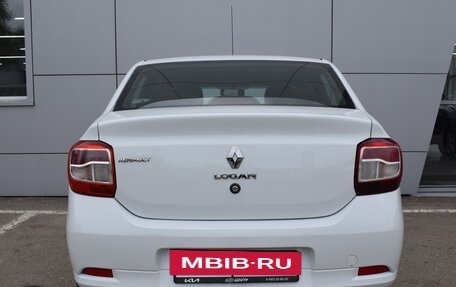 Renault Logan II, 2014 год, 700 000 рублей, 7 фотография