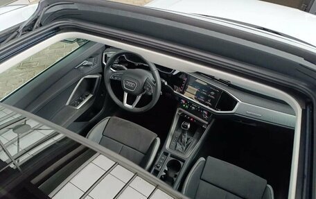 Audi Q3, 2023 год, 5 049 000 рублей, 15 фотография