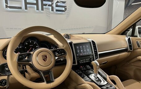 Porsche Cayenne III, 2016 год, 4 494 000 рублей, 15 фотография