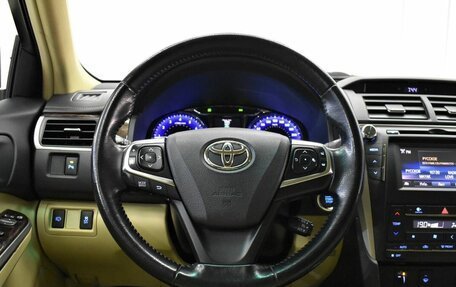 Toyota Camry, 2016 год, 2 250 000 рублей, 9 фотография