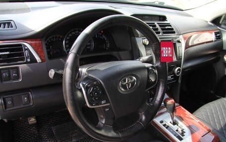Toyota Camry, 2013 год, 1 735 000 рублей, 9 фотография
