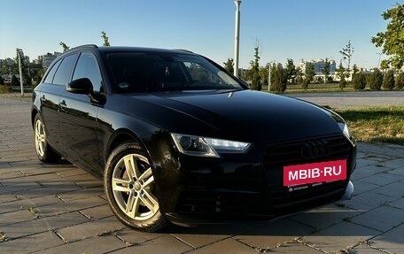 Audi A4, 2017 год, 2 400 000 рублей, 3 фотография