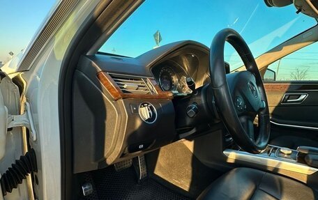 Mercedes-Benz E-Класс, 2012 год, 1 680 000 рублей, 15 фотография