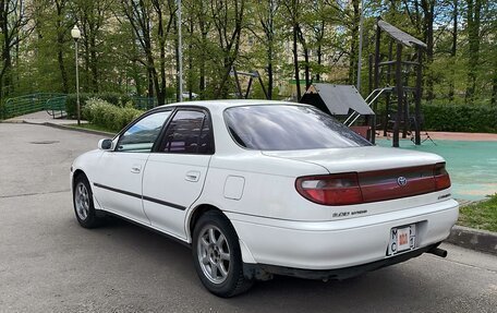 Toyota Carina, 1995 год, 300 000 рублей, 4 фотография