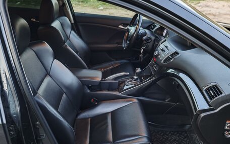 Honda Accord VIII рестайлинг, 2012 год, 1 680 000 рублей, 2 фотография