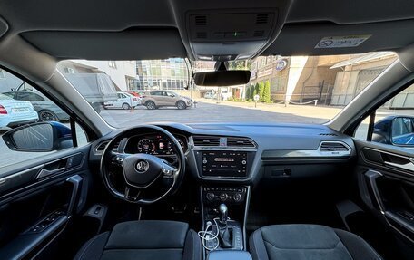 Volkswagen Tiguan II, 2018 год, 3 000 000 рублей, 20 фотография