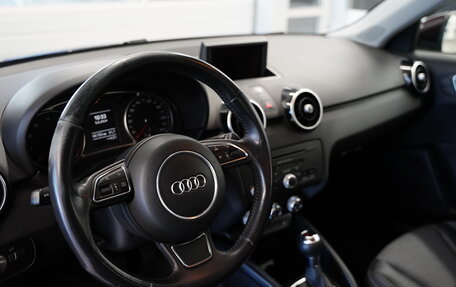 Audi A1, 2012 год, 1 350 000 рублей, 14 фотография