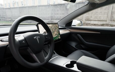 Tesla Model 3 I, 2022 год, 9 фотография