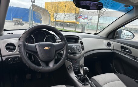 Chevrolet Cruze II, 2011 год, 685 000 рублей, 18 фотография