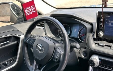 Toyota RAV4, 2020 год, 2 950 000 рублей, 7 фотография