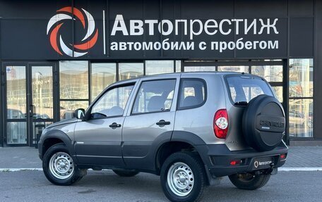 Chevrolet Niva I рестайлинг, 2012 год, 665 000 рублей, 5 фотография