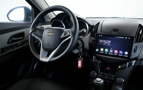 Chevrolet Cruze II, 2013 год, 797 000 рублей, 9 фотография