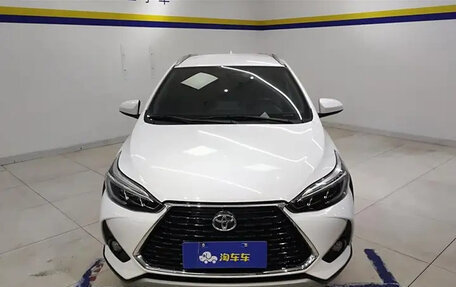 Toyota Yaris XP150 рестайлинг, 2021 год, 1 520 000 рублей, 2 фотография