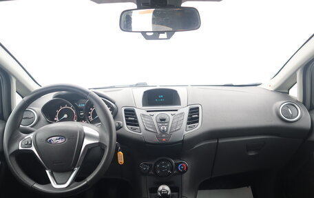 Ford Fiesta, 2014 год, 895 000 рублей, 14 фотография
