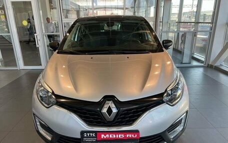 Renault Kaptur I рестайлинг, 2018 год, 1 920 000 рублей, 2 фотография