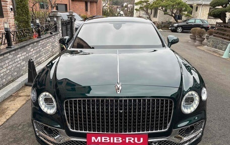 Bentley Flying Spur II, 2023 год, 37 100 000 рублей, 7 фотография