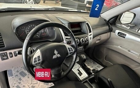 Mitsubishi Pajero Sport II рестайлинг, 2013 год, 2 149 999 рублей, 11 фотография