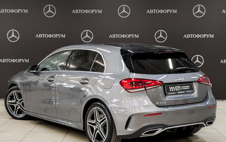 Mercedes-Benz A-Класс, 2018 год, 3 230 000 рублей, 7 фотография
