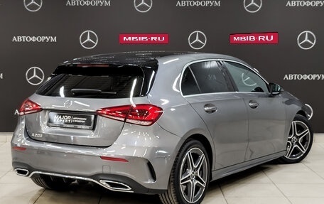 Mercedes-Benz A-Класс, 2018 год, 3 230 000 рублей, 5 фотография