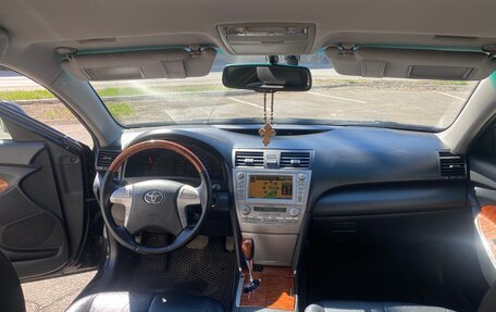 Toyota Camry, 2011 год, 1 650 000 рублей, 7 фотография