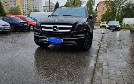 Mercedes-Benz GL-Класс, 2012 год, 3 000 000 рублей, 21 фотография