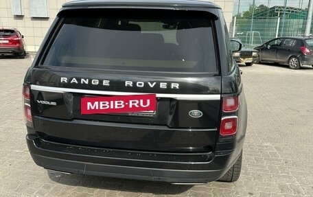 Land Rover Range Rover IV рестайлинг, 2018 год, 6 700 000 рублей, 3 фотография