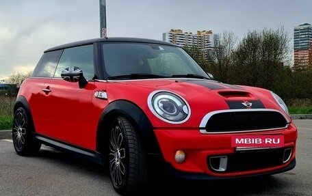 MINI Hatch, 2012 год, 1 550 000 рублей, 3 фотография