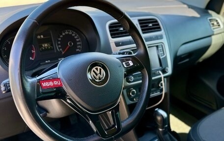 Volkswagen Polo VI (EU Market), 2018 год, 1 530 000 рублей, 7 фотография