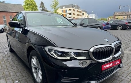 BMW 3 серия, 2020 год, 3 210 000 рублей, 16 фотография