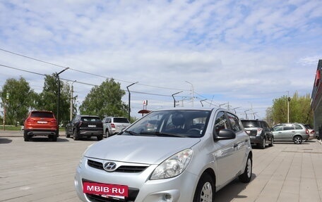 Hyundai i20 IB рестайлинг, 2010 год, 721 400 рублей, 3 фотография