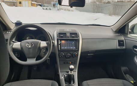 Toyota Corolla, 2011 год, 1 350 000 рублей, 7 фотография