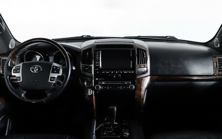 Toyota Land Cruiser 200, 2014 год, 4 998 000 рублей, 14 фотография