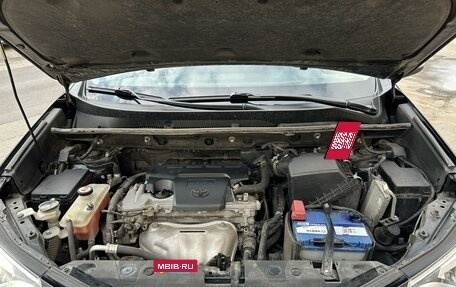 Toyota RAV4, 2018 год, 3 290 000 рублей, 13 фотография
