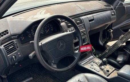Mercedes-Benz E-Класс, 1996 год, 155 000 рублей, 9 фотография