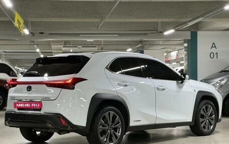 Lexus UX I, 2021 год, 2 990 000 рублей, 3 фотография