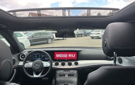 Mercedes-Benz E-Класс, 2020 год, 3 430 000 рублей, 6 фотография