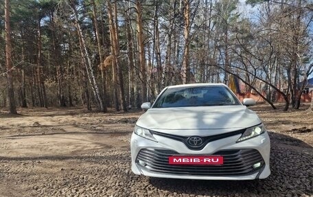 Toyota Camry, 2018 год, 2 265 000 рублей, 4 фотография