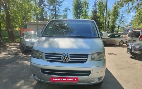 Volkswagen Multivan T5, 2006 год, 1 700 000 рублей, 2 фотография