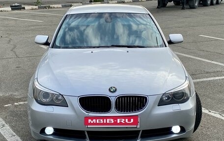 BMW 5 серия, 2003 год, 945 000 рублей, 3 фотография