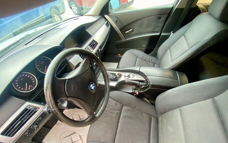 BMW 5 серия, 2003 год, 945 000 рублей, 18 фотография
