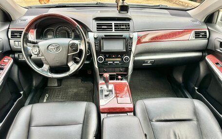 Toyota Camry, 2011 год, 1 750 000 рублей, 12 фотография