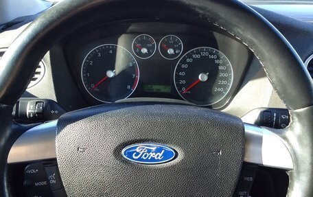 Ford Focus II рестайлинг, 2005 год, 400 000 рублей, 6 фотография