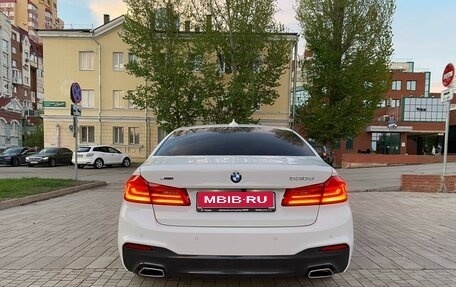 BMW 5 серия, 2018 год, 6 900 000 рублей, 3 фотография
