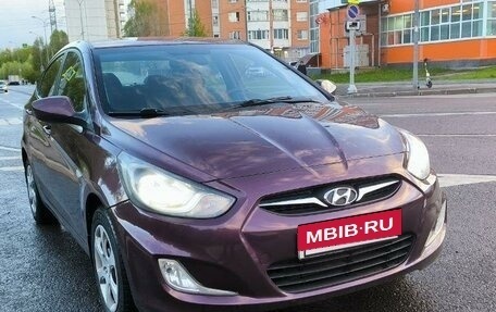 Hyundai Solaris II рестайлинг, 2013 год, 815 000 рублей, 4 фотография