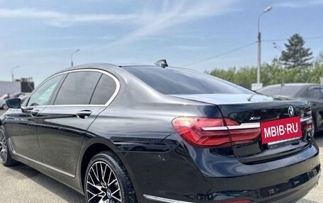 BMW 7 серия, 2017 год, 3 800 000 рублей, 6 фотография