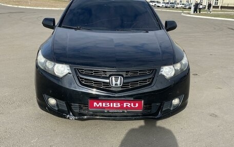 Honda Accord VIII рестайлинг, 2008 год, 1 100 000 рублей, 1 фотография