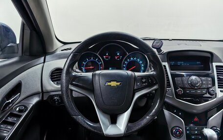 Chevrolet Cruze II, 2011 год, 689 000 рублей, 11 фотография