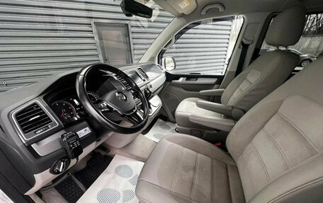 Volkswagen California T6, 2018 год, 6 450 000 рублей, 12 фотография