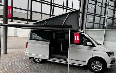 Volkswagen California T6, 2018 год, 6 450 000 рублей, 11 фотография