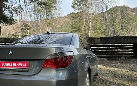 BMW 5 серия, 2006 год, 1 400 000 рублей, 16 фотография